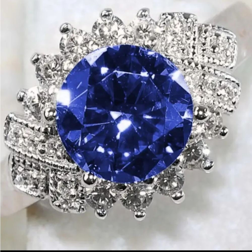 Ladies Elegant Lab Created Diamonds And Sapphire Ring sz 8